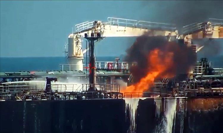 الحوثيون يبعثون برسائل مكشوفة لتهديد الملاحة