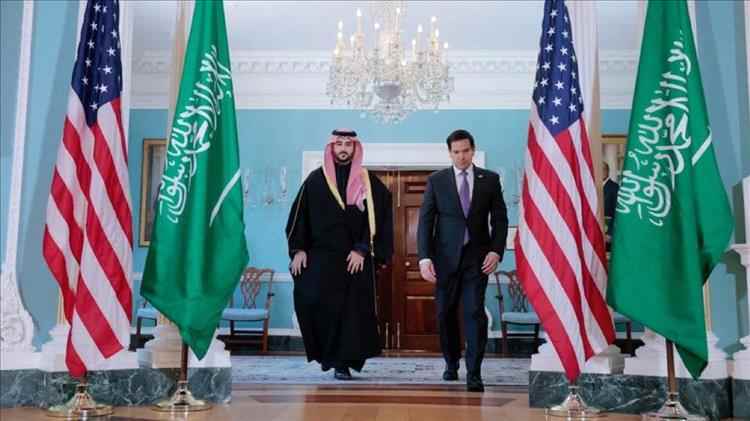 وزير الدفاع السعودي في واشنطن: الملف اليمني وتوترات التحالف على طاولة البحث
