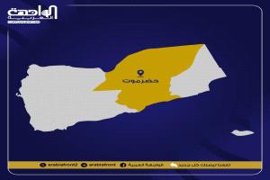 محافظ حضرموت يتفقد سير العمل في برامج التأهيل الطبي ويطلع على أوضاع الشؤون البحرية ومستشفى المدينة الخيري