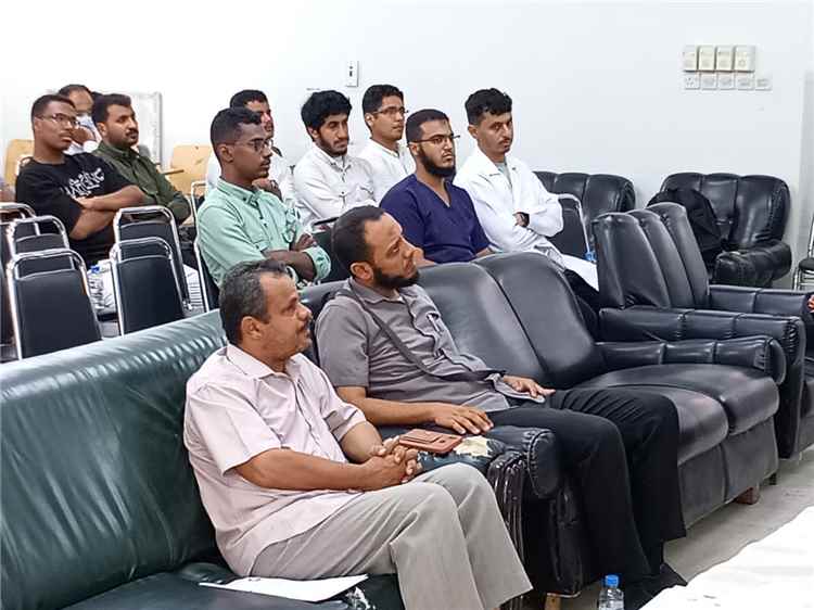 هيئة مستشفى ابن سيناء بالمكلا تنظم ورشة عمل ,, حول الأقسام المخبرية والفحوصات الجديدة وافتتاح قسم المايكروبيولوجي