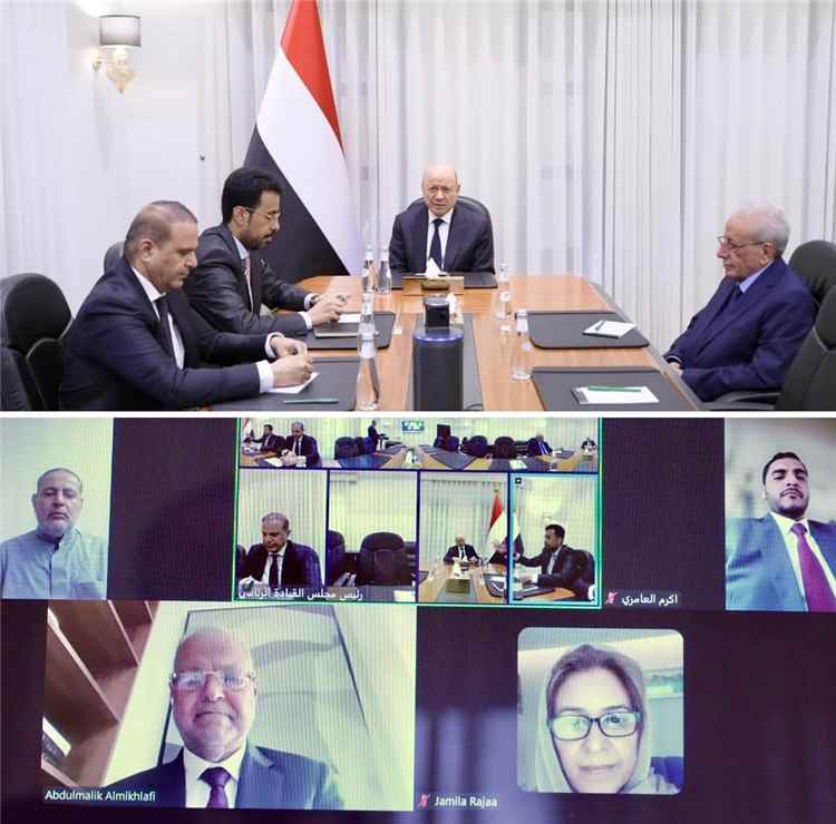 رئيس مجلس القيادة الرئاسي يجتمع برئاسة هيئة التشاور والمصالحة