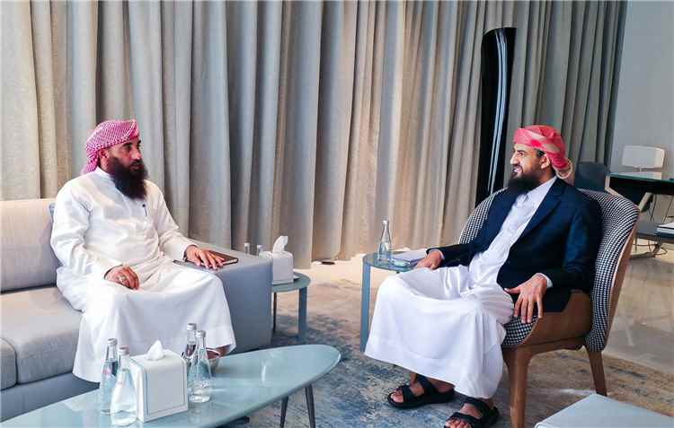 المحرّمي يطّلع على الجاهزية القتالية ومستجدات الأوضاع العسكرية في المنطقة العسكرية الرابعة