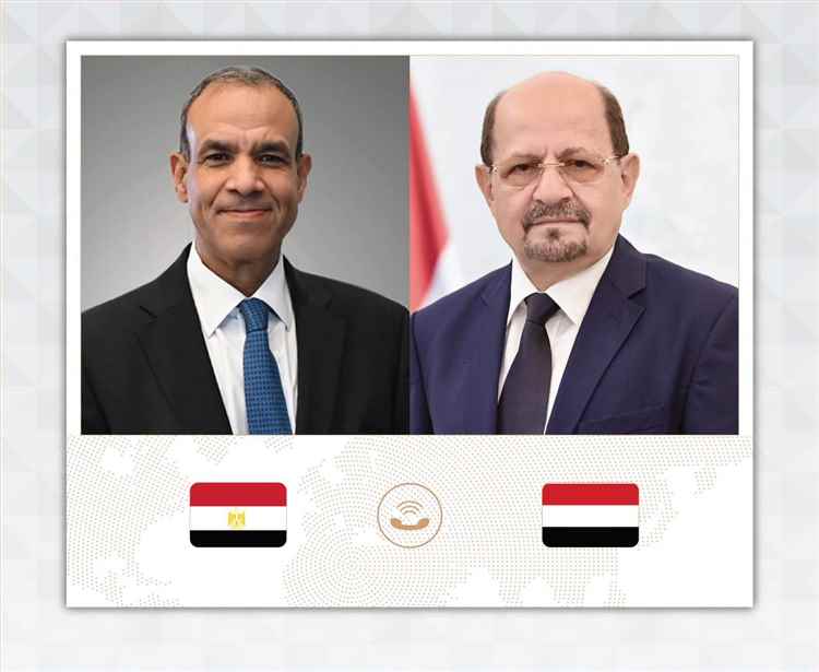 رئيس الوزراء يتلقى اتصالاً هاتفياً من وزير الخارجية المصري