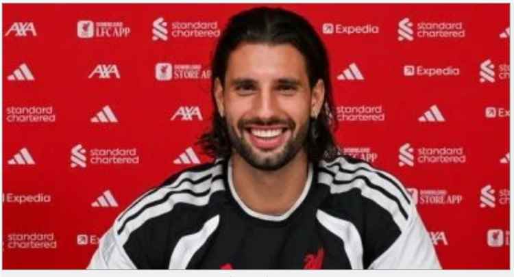 رسمياً .. ليفربول يكافئ سوبوسلاي بعقد جديد طويل الأمد