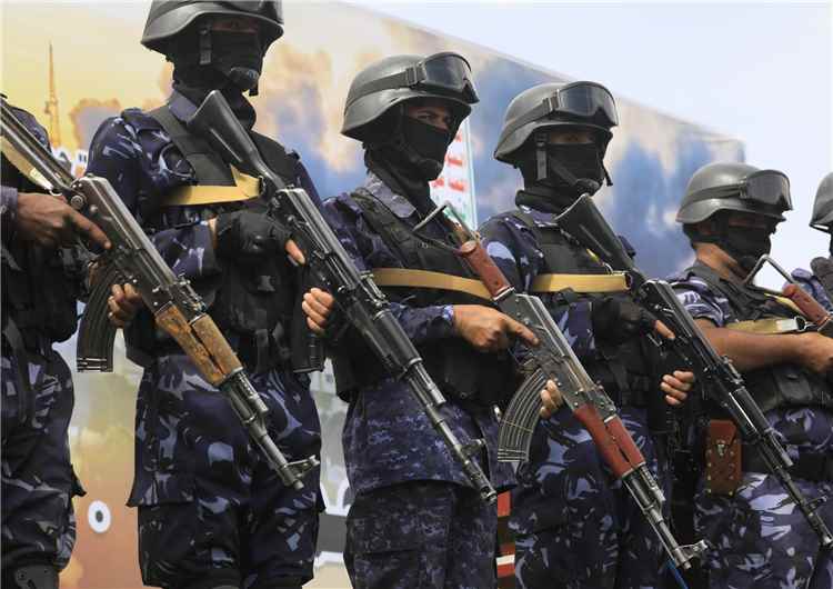 هروب حوثي من مواجهة المطالب الشعبية إلى التصعيد
