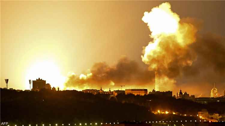 حريق بمصفاة نفط روسية ومقتل 9 بهجوم روسي على أوكرانيا