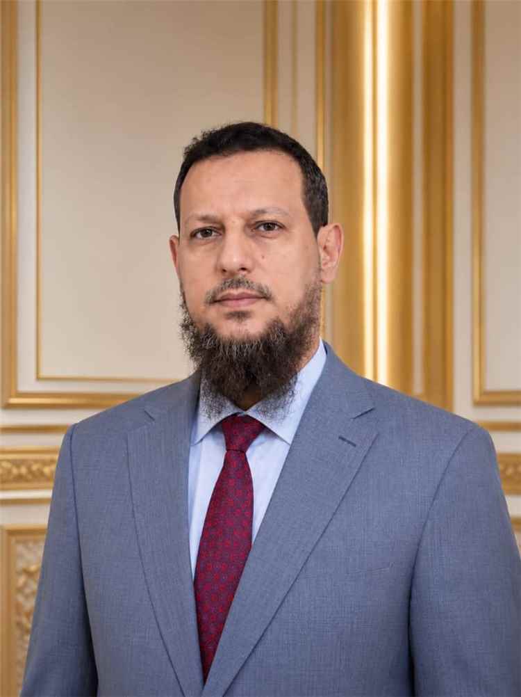 السلطة المحلية بالعاصمة عدن تنعي القامة الوطنية والثقافية الأستاذ سعيد علي عولقي