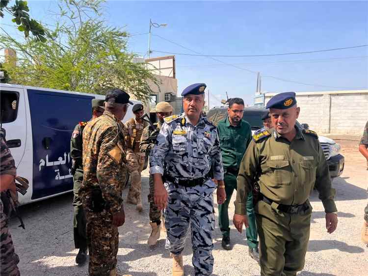 مدير أمن ساحل حضرموت يؤكد استقرار الأوضاع الأمنية بمحيط مطار الريان