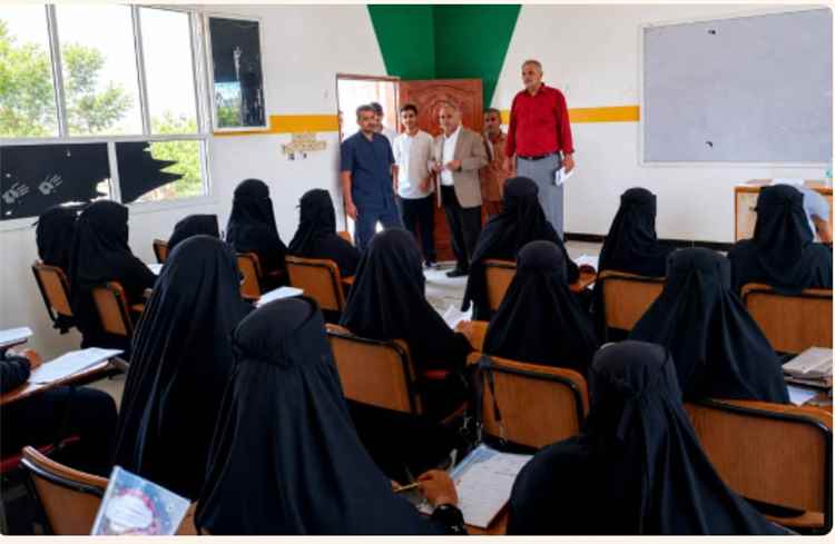 وزير التربية و محافظ لحج يتفقدان اختبارات الثانوية العامة بالمحافظة