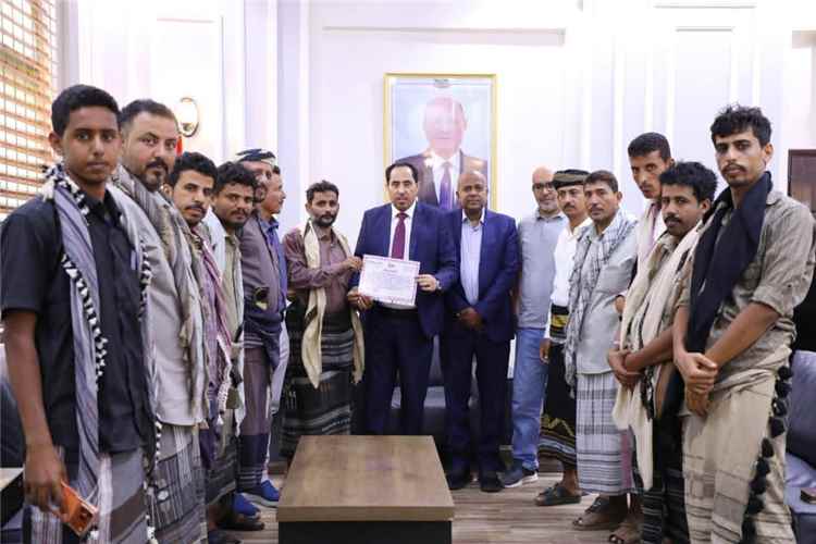 وزارة الشباب والرياضة تمنح نادي العاصفة بأبين الاعتراف المؤقت