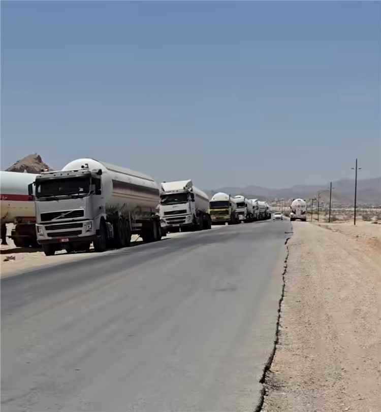 دعوات لمعالجة شاملة لأزمة الطريق الرابط بين شبوة ومأرب وتطبيق القانون على الجميع