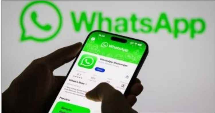 كيف يخطط واتساب لتغيير شكل محادثاتك على آيفون؟