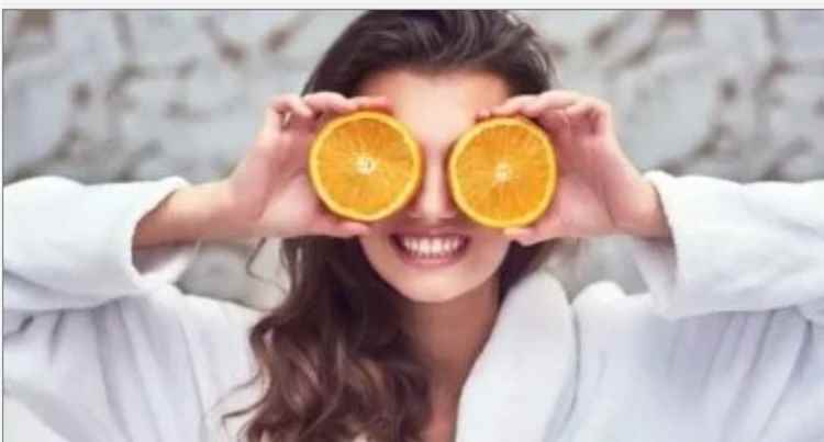 8 أطعمة يجب تناولها بدلاً من تناول مكملات فيتامين سي