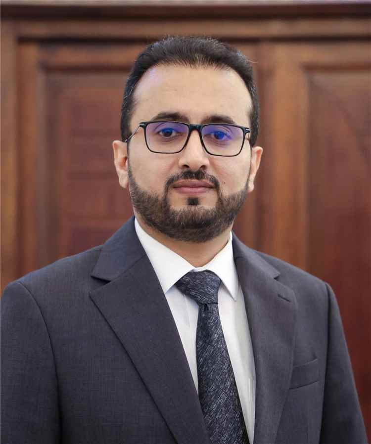 وزير الخدمة المدنية: إصدار تعاميم صرف العلاوات السنوية المستحقة وزيادة الرواتب بنسبة 20 بالمائة