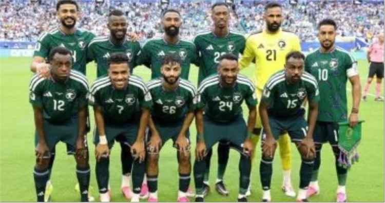 منتخب السعودية يستعيد خدمات مدافعه قبل مباراة الرأس الأخضر فى كأس العالم