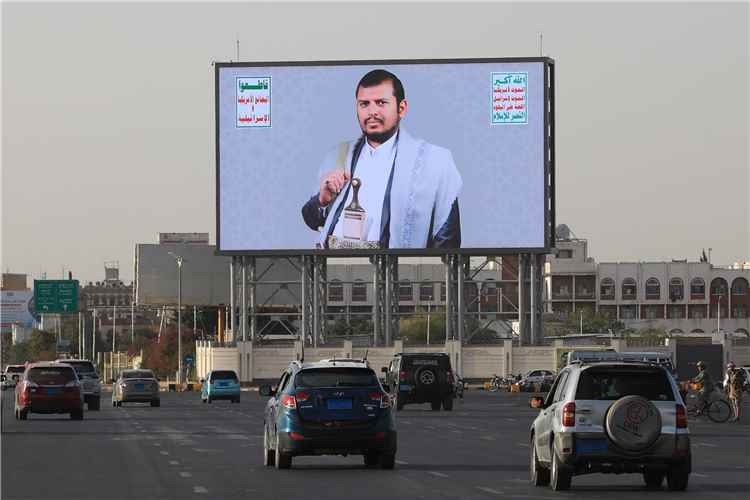 زعيم الحوثيين يصعّد خطاب الحرب