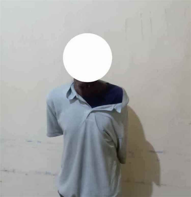 المهرة .. ضبط شخصاً من جنسية عربية بحوزته مادة الحشيش الراتنج
