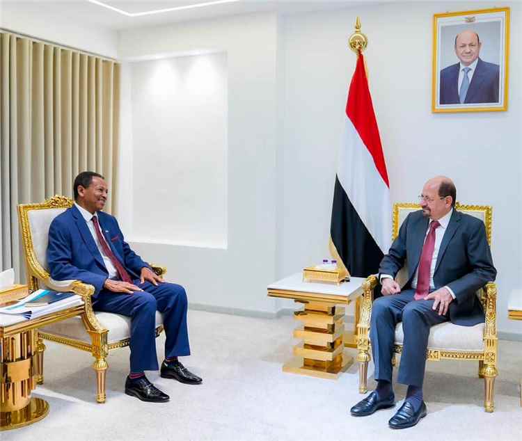 رئيس الوزراء يؤكد على التنسيق مع برنامج الأغذية العالمي لمواءمة التدخلات مع الاحتياجات