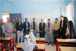 المحافظ بن الوزير يدشن اختبارات الثانوية العامة ويوجه بمنح دراسية مجانية للأوائل