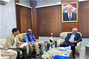 وزير المياه والبيئة يبحث مع منظمة الهجرة الدولية تعزيز التعاون ودعم مشاريع المياه