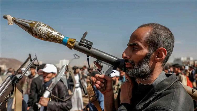 مصادر: الحوثيون يعيدون تموضع قياداتهم بعيداً عن صنعاء تحسباً للتطورات