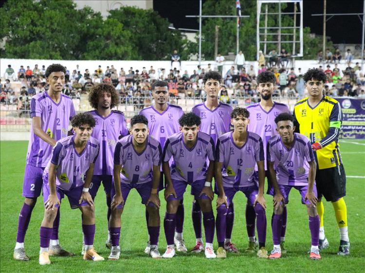 وحدة عدن يؤكد طموحه مبكراً ويعبر الروضة بهدفين دون رد