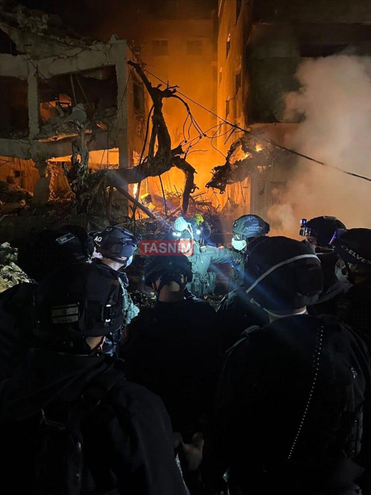 عاجل |استمرار القصف الإيراني المكثف على إسرائيل