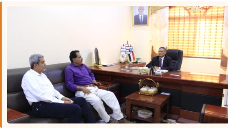 اجتماع بعدن يناقش تطوير العملية التعليمية في الجامعات والارتقاء بمخرجاتها