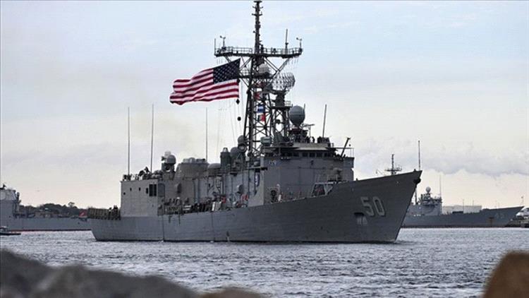 واشنطن تشدد الخناق البحري على طهران وتبدأ إجلاء رعاياها