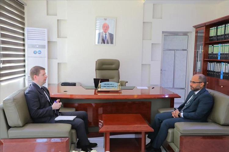 وزير الاتصالات يبحث مع مدير مكتب المبعوث الأممي مستجدات الأوضاع في اليمن