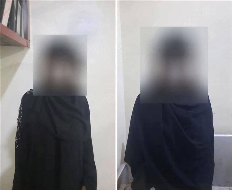 شرطة بئر فضل بعدن تلقي القبض على فتاتين متهمتين بسرقة مواطن مصري.