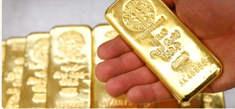 الذهب يرتفع مع تراجع الدولار