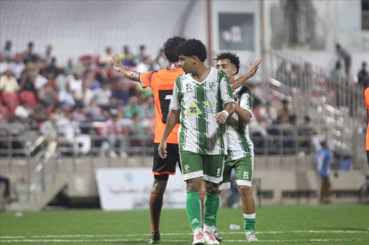 بركلات الترجيح.. وحدة عدن يعبر شمسان ويبلغ نصف نهائي المريسي 30