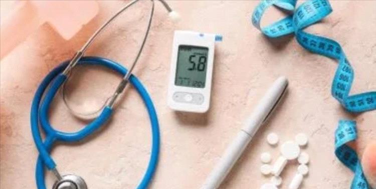 كيف يمكن التعايش مع مرض السكر بدون مضاعفات؟