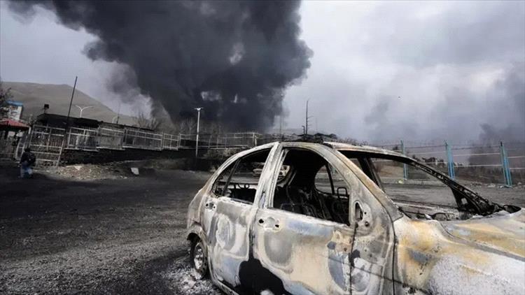 إسرائيل وإيران تتبادلان قصفاً عنيفاً بالصواريخ والمسيرات