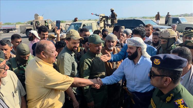 محافظ أبين يحظى باستقبال رسمي وشعبي غير مسبوق يتقدمه الأمين العام ومدير الأمن وقيادات المكتب التنفيذي