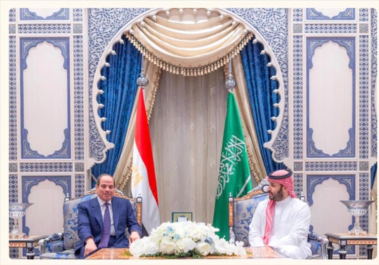ولي العهد السعودي يبحث مع الرئيس المصري تطورات الأوضاع الإقليمية