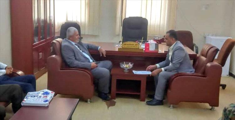 باعباد يتفقد سير العمل بمحاكم عدن ويؤكد أهمية الانضباط وسرعة الفصل في القضايا