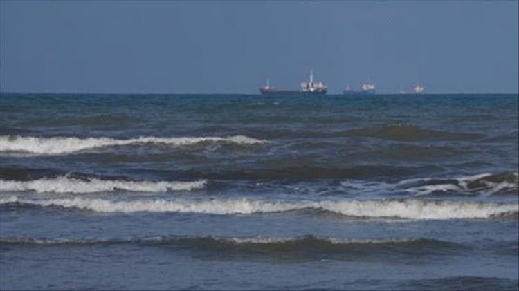 ضربة إسرائيلية تستهدف "شريان السلاح" الروسي-الإيراني في بحر قزوين