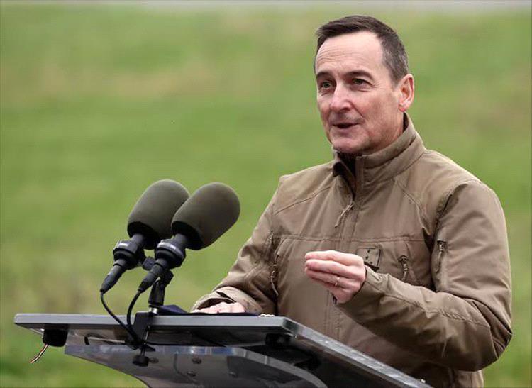 قائد الجيش الفرنسي ينتقد "تقلب" واشنطن وتفردها بالقرارات العسكرية