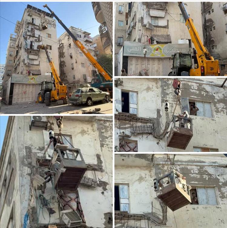 البدء بإزالة الكتل الخرسانية المعلقة في البلوكانات المنهاره لعماره مأرب