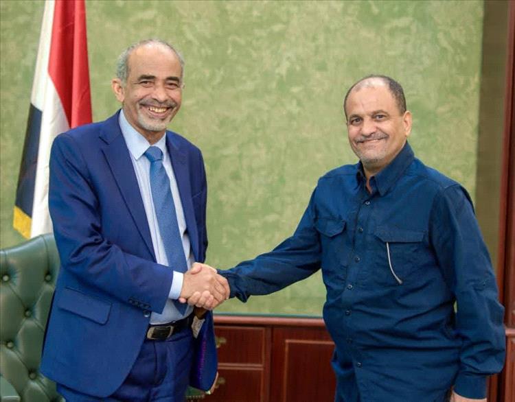 الفريق الركن الصبيحي: مجلس القيادة الرئاسي يضع ملف مكافحة الإرهاب في صدارة أولوياته