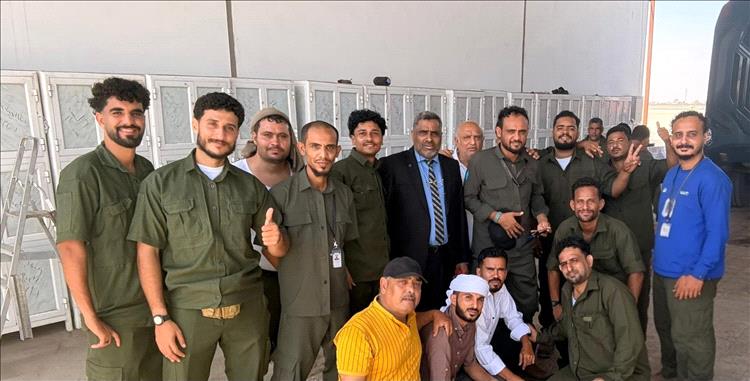 مدير عام الإطفاء والإنقاذ بالهيئة يتفقد جاهزية الإدارة في مطار عدن الدولي