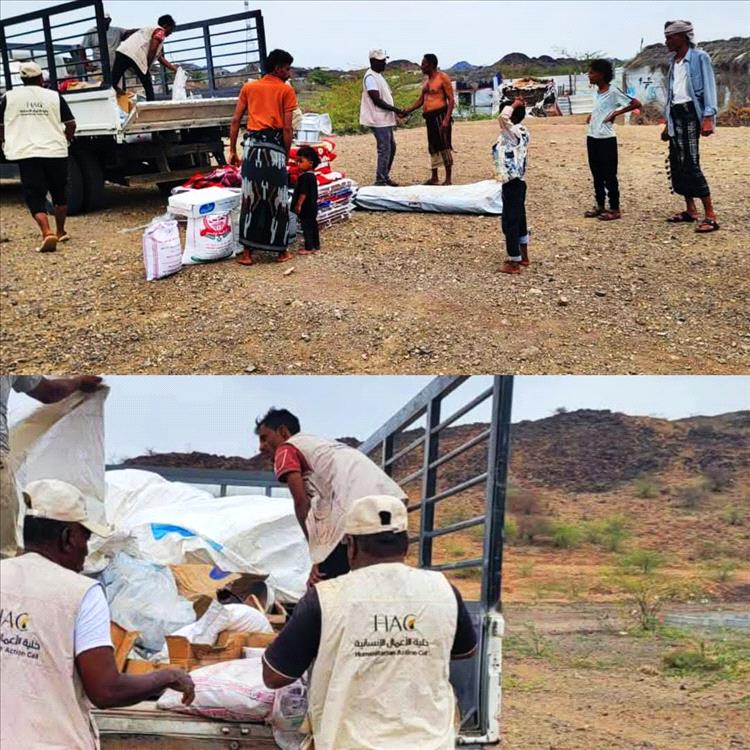 الخلية الإنسانية تباشر تقديم المساعدات الإغاثية لمنكوبي السيول في المخا وموزع