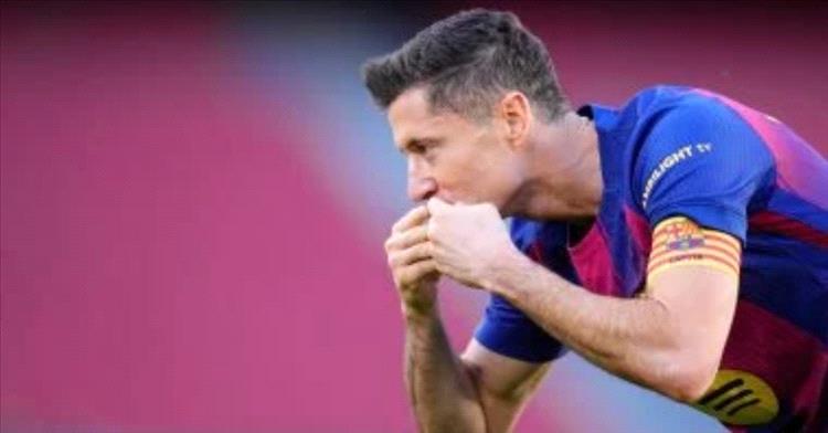 ميلان يأمل في تعثر مفاوضات ليفاندوفسكي مع برشلونة