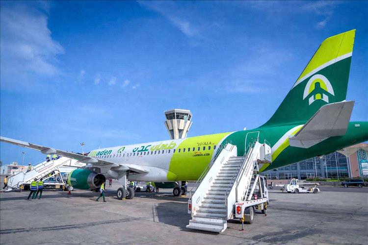 طيران عدن تدشّن خطاً جوياً جديداً بين عدن وعمّان