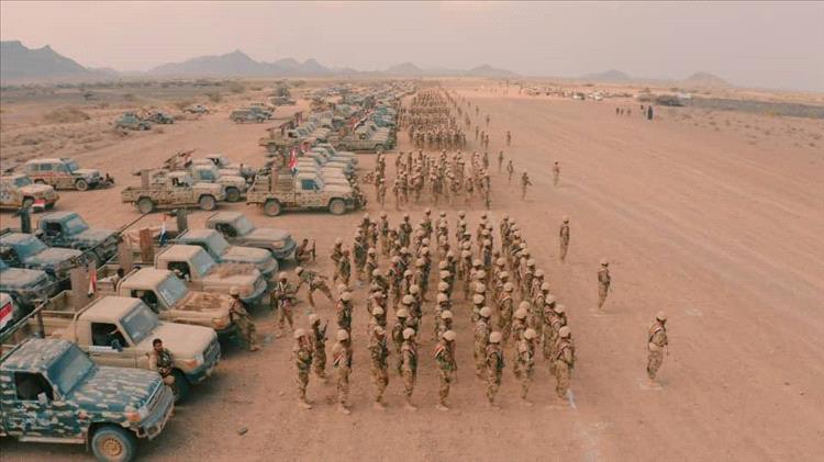 الشرق الأوسط: هل يؤدي انخراط الحوثيين إقليمياً إلى تحرير ميناء الحديدة؟