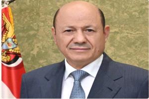 رئيس مجلس القيادة يشيد بجاهزية القوات المسلحة وصمودها الأسطوري في ميادين العزة والكرامة