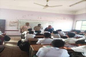 زيارة تفقدية لقيادة التربية إلى مدرسة 30 نوفمبر بالشيخ عثمان لتعزيز العملية التعليمية