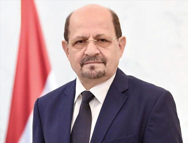 رئيس الوزراء وزير الخارجية يتابع ملابسات جريمة اغتيال وسام قائد ويوجّه بإجراءات حازمة لتعقّب الجناة